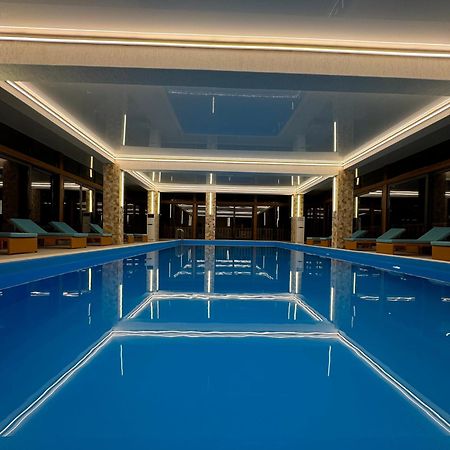 Gistola Hotel Mestia Eksteriør bilde