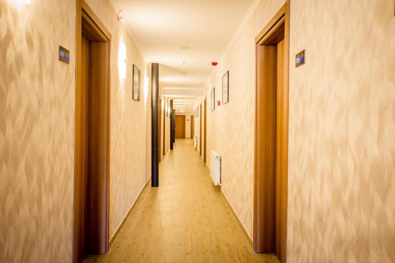 Gistola Hotel Mestia Eksteriør bilde